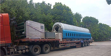 百強洗滌龍高速燙平機等設備發往北京